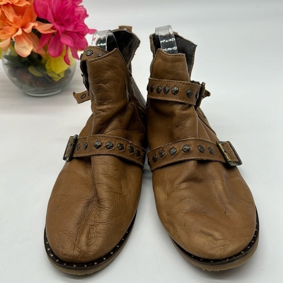 Musse & Cloud Anthropologie Brown Leather Ankle Boots Size 9 MCA6016 - Picture 2 of 8